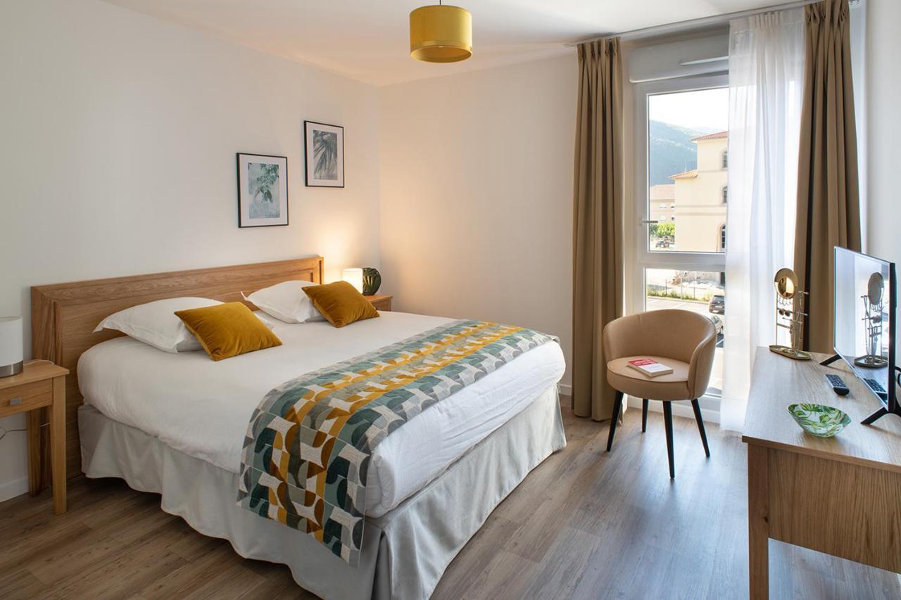 Residence Services Seniors Domitys Les Eaux Vives Digne-les-Bains Luaran gambar